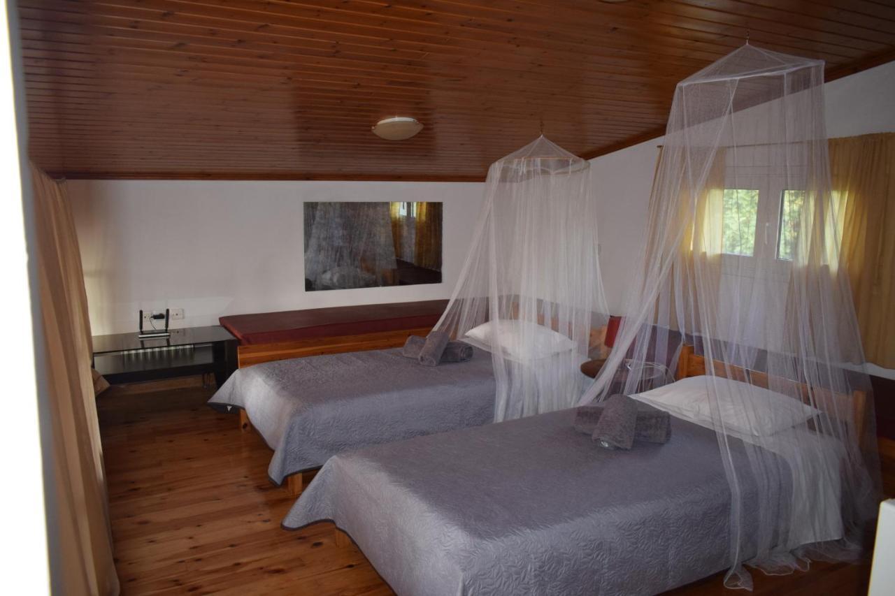 Family Villa Kalypso Ореои Екстериор снимка